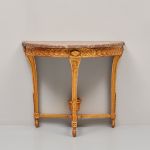 471256 Console table